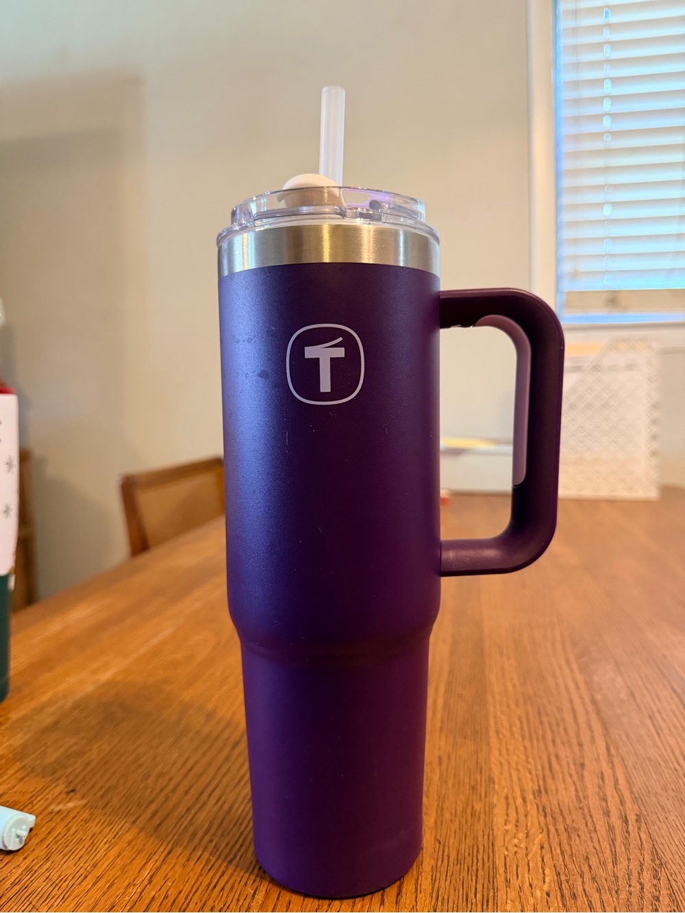 tervis Deep Purple Travel Tumbler with Handle and Straw. 37 oz.